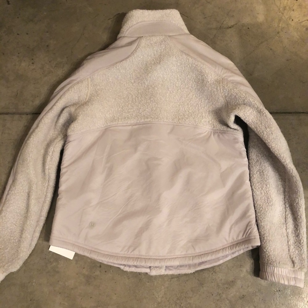 Lululemon Go Cozy Jacket White - Picture 7 of 7